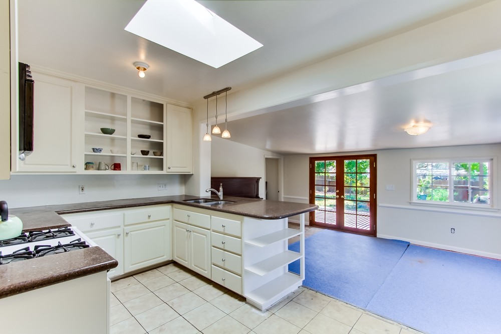 Virtual tour photo 11 of 23 for 1739 Duval Street