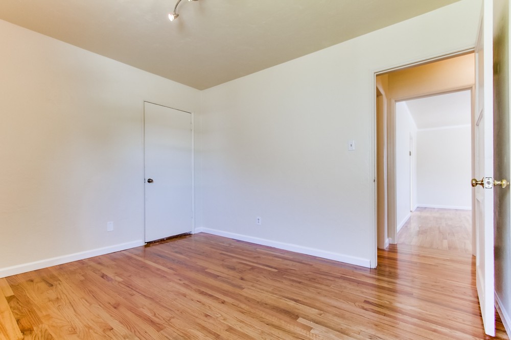 Virtual tour photo 14 of 23 for 1739 Duval Street