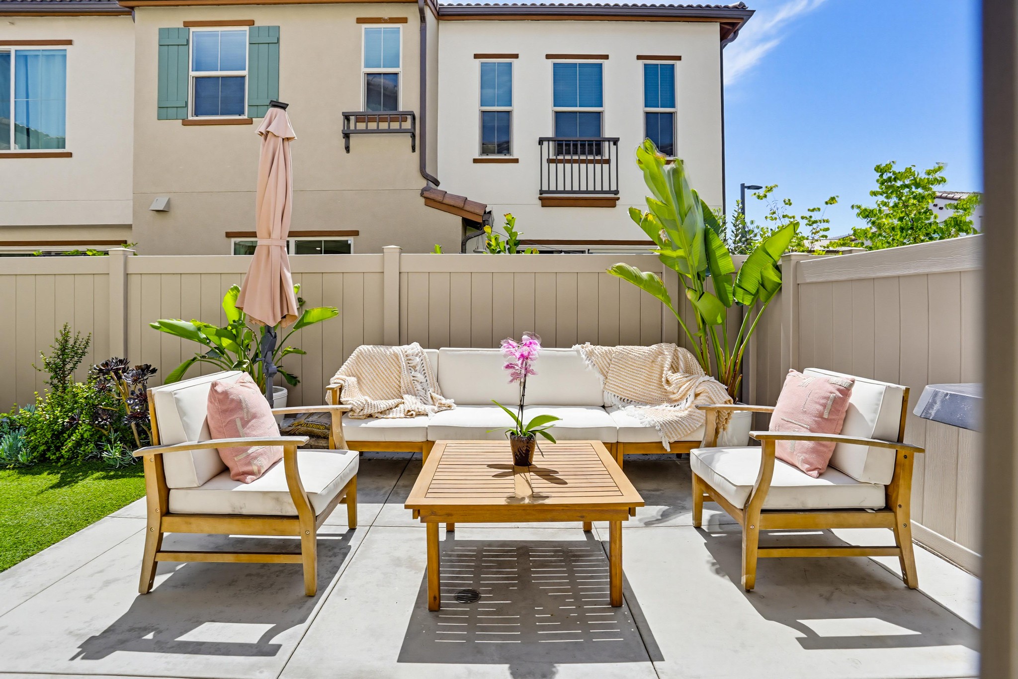 Virtual tour photo 20 of 43 for 1739 Vallye Oak Wy