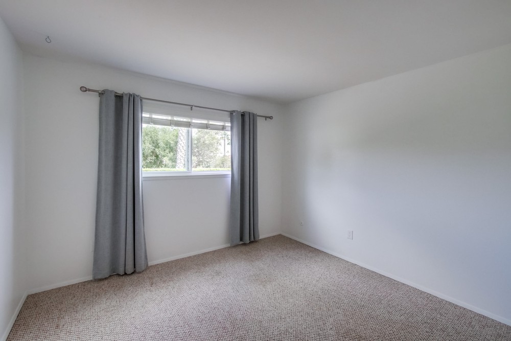 Virtual tour photo 36 of 49 for 17394 Libertad Dr