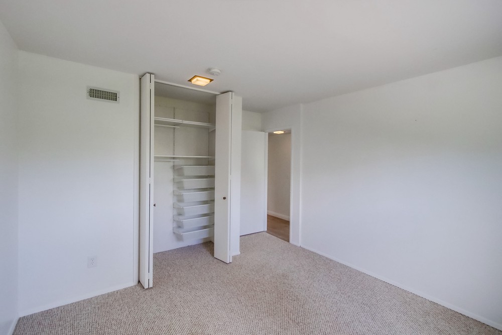 Virtual tour photo 37 of 49 for 17394 Libertad Dr