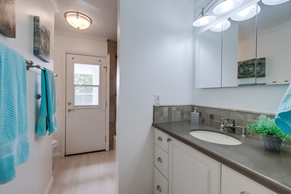 Virtual tour photo 39 of 49 for 17394 Libertad Dr