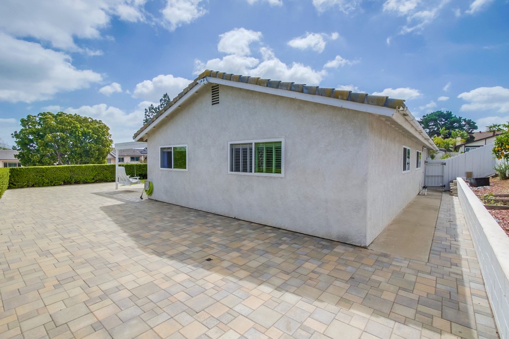 Virtual tour photo 50 of 49 for 17394 Libertad Dr