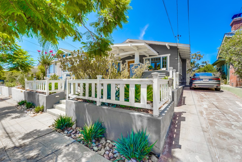 Virtual tour photo 3 of 29 for 1740 Granada Ave
