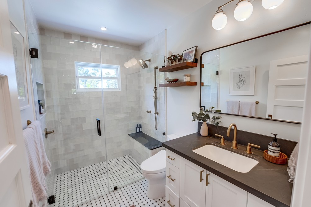 Virtual tour photo 30 of 29 for 1740 Granada Ave
