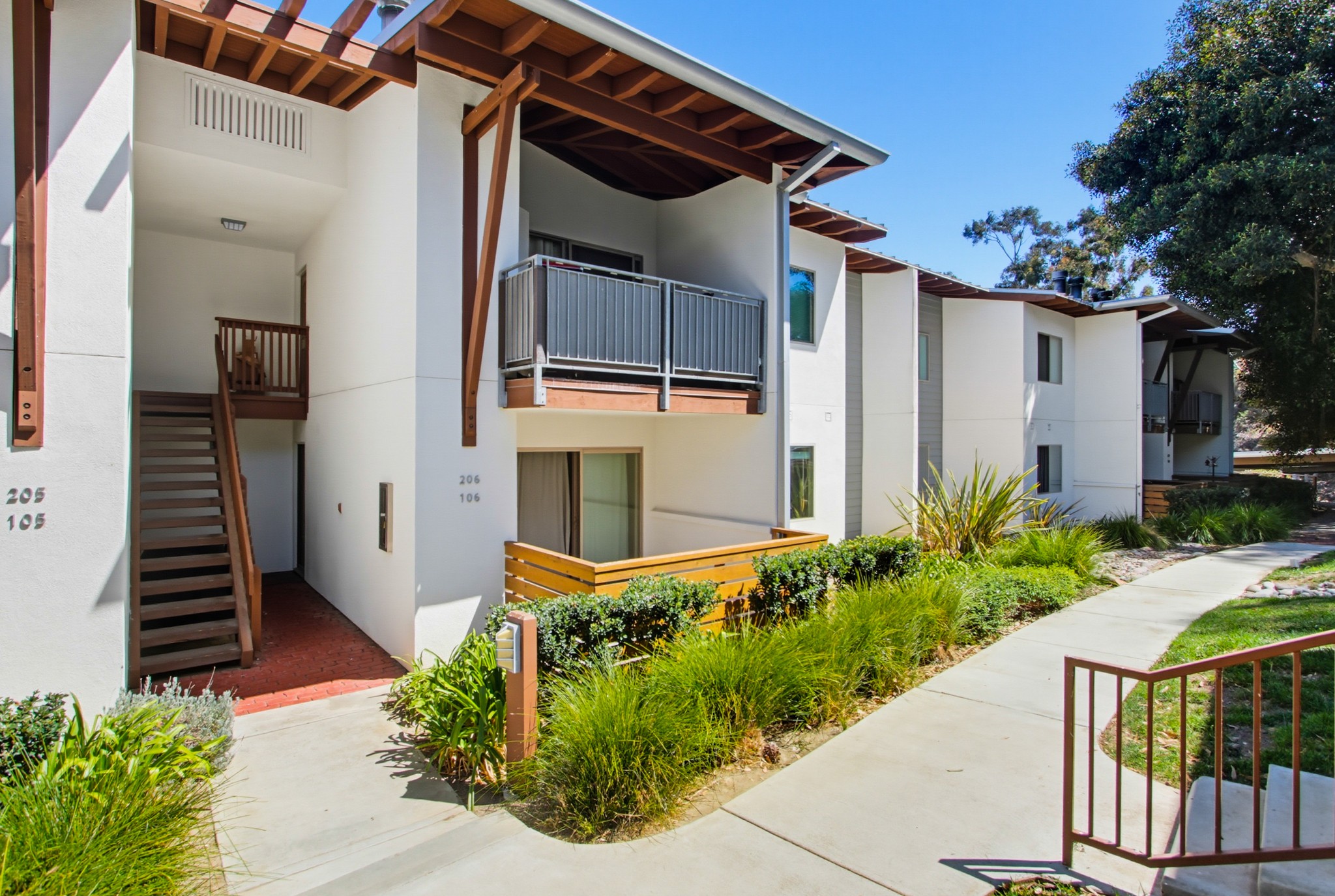 Virtual tour photo 1 of 42 for 1740 S El Camino Real Unit J106