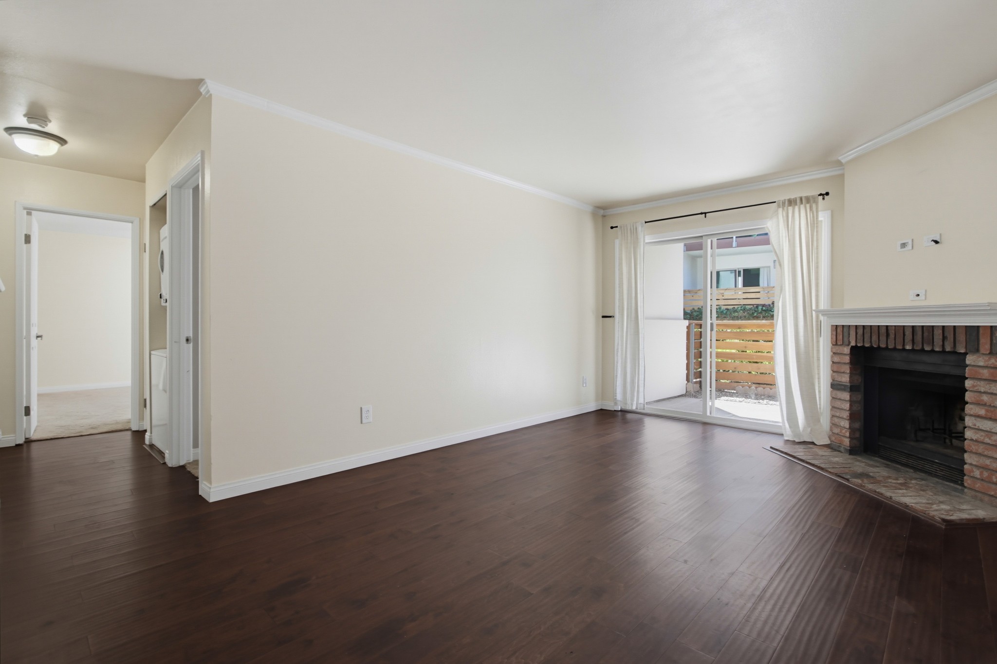 Virtual tour photo 6 of 42 for 1740 S El Camino Real Unit J106