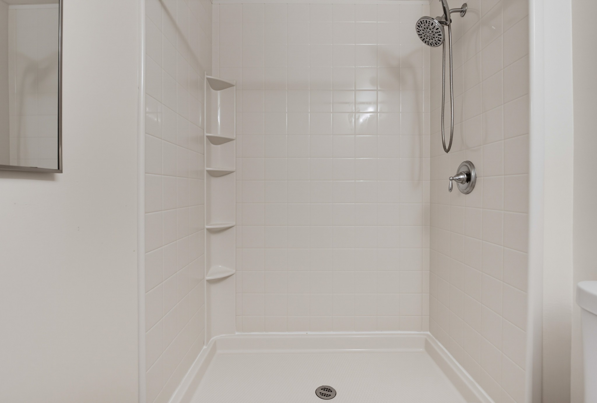 Virtual tour photo 27 of 42 for 1740 S El Camino Real Unit J106