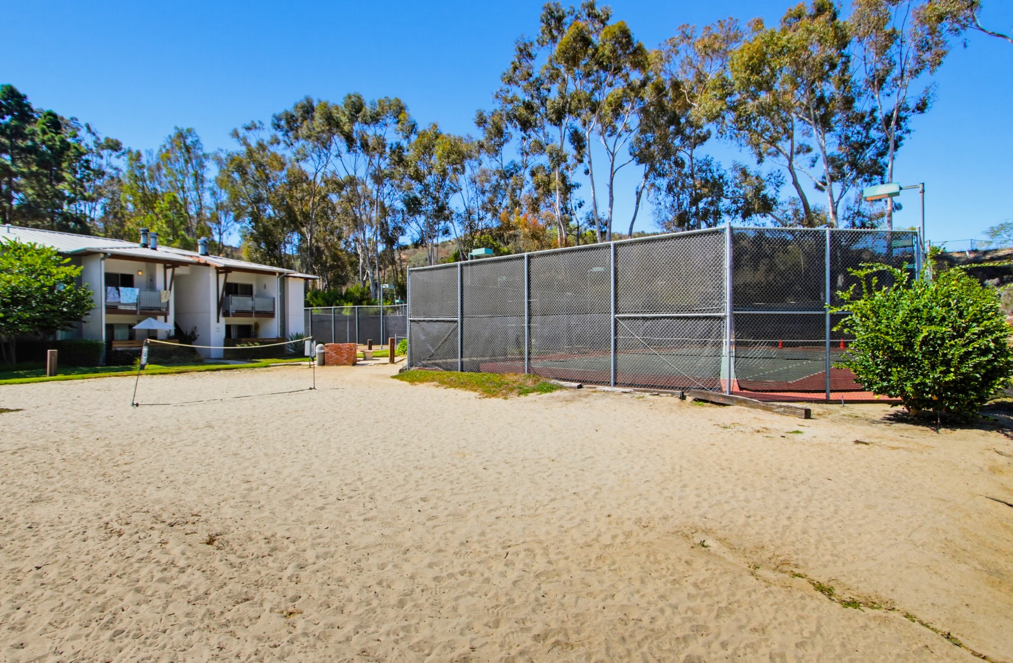 Virtual tour photo 41 of 42 for 1740 S El Camino Real Unit J106