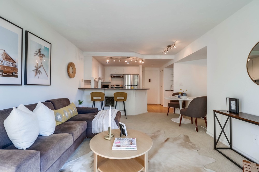 Virtual tour photo 12 of 33 for 1740 Upas St APT 25
