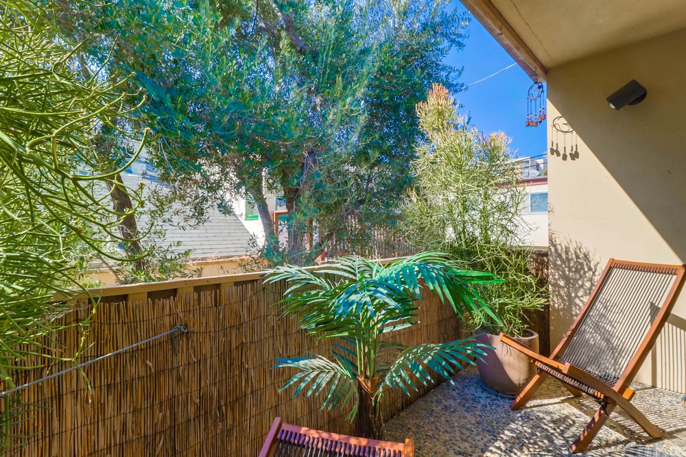Virtual tour photo 31 of 33 for 1740 Upas St APT 25