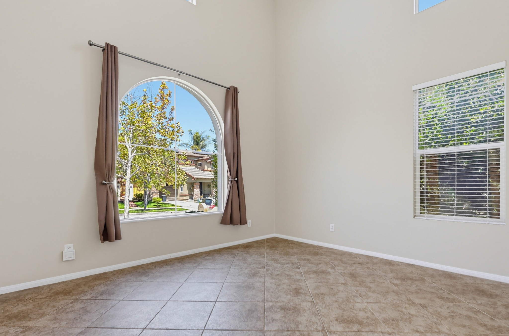 Virtual tour photo 12 of 71 for 1741 Quiet Trail Dr