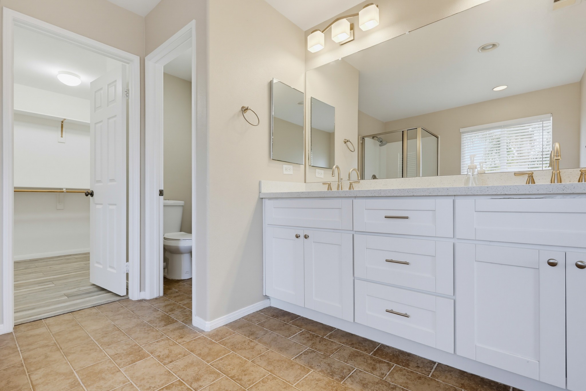 Virtual tour photo 37 of 71 for 1741 Quiet Trail Dr