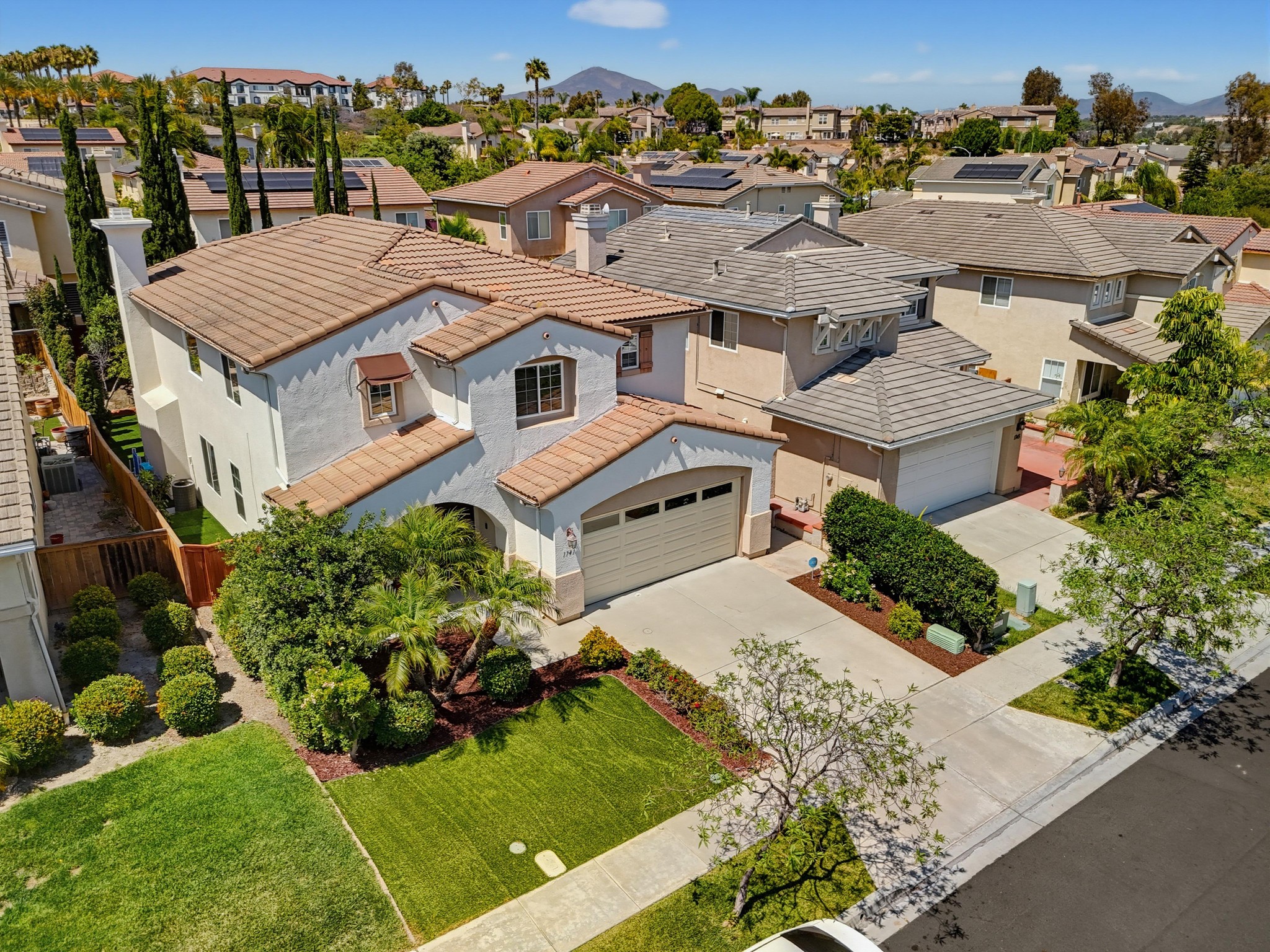 Virtual tour photo 3 of 41 for 1741 Valley Bend St