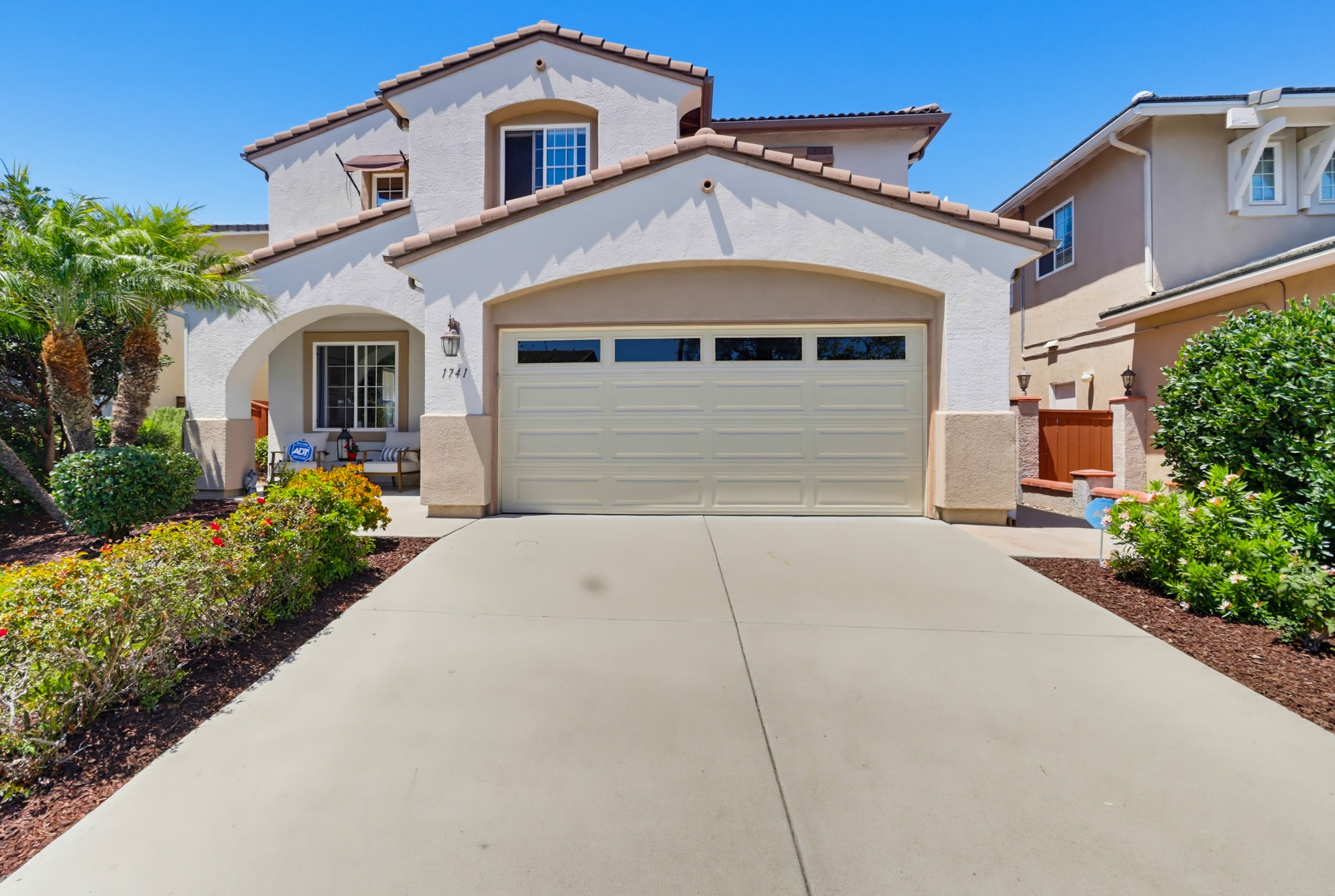 Virtual tour photo 4 of 80 for 1741 Valley Bend St