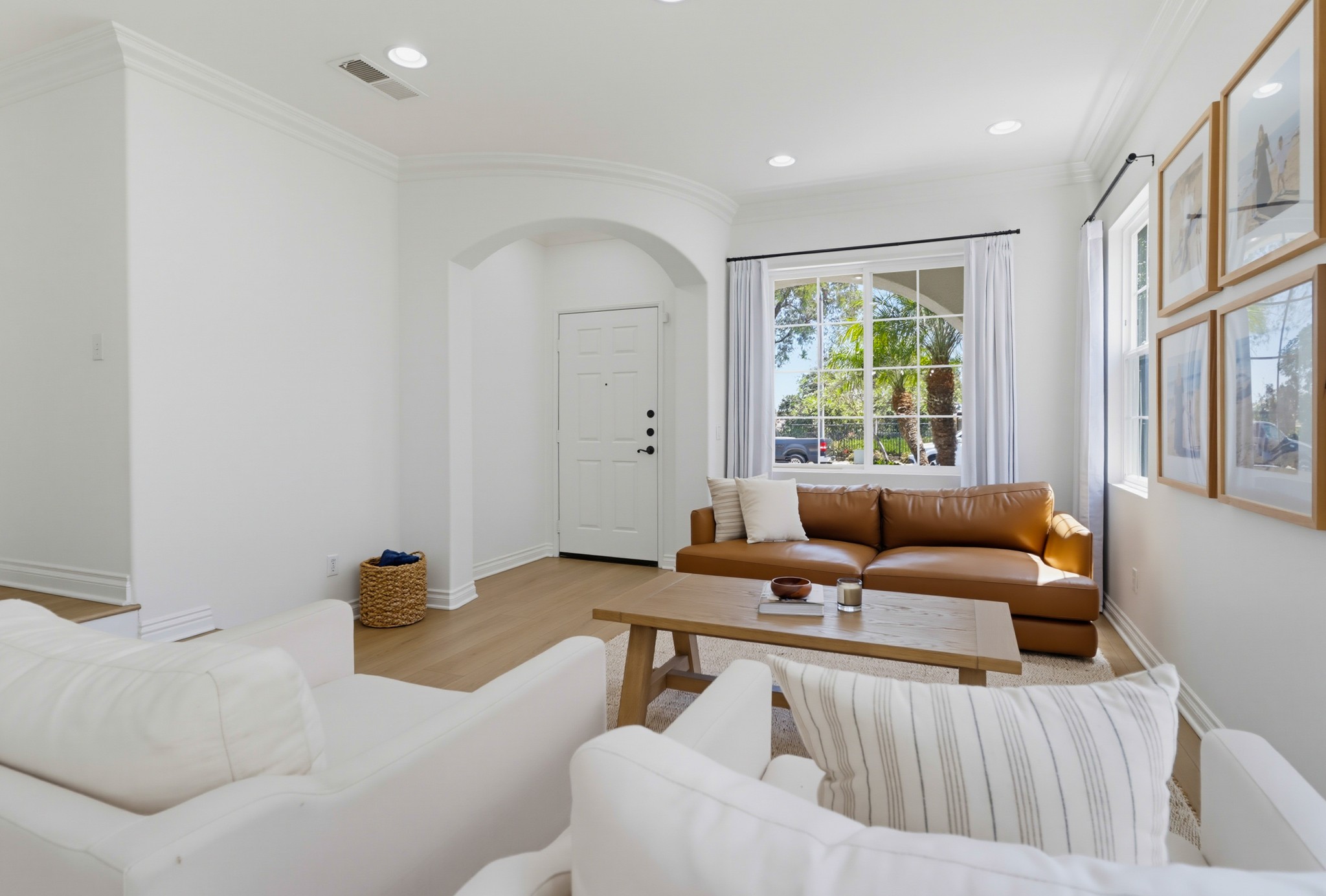 Virtual tour photo 11 of 80 for 1741 Valley Bend St