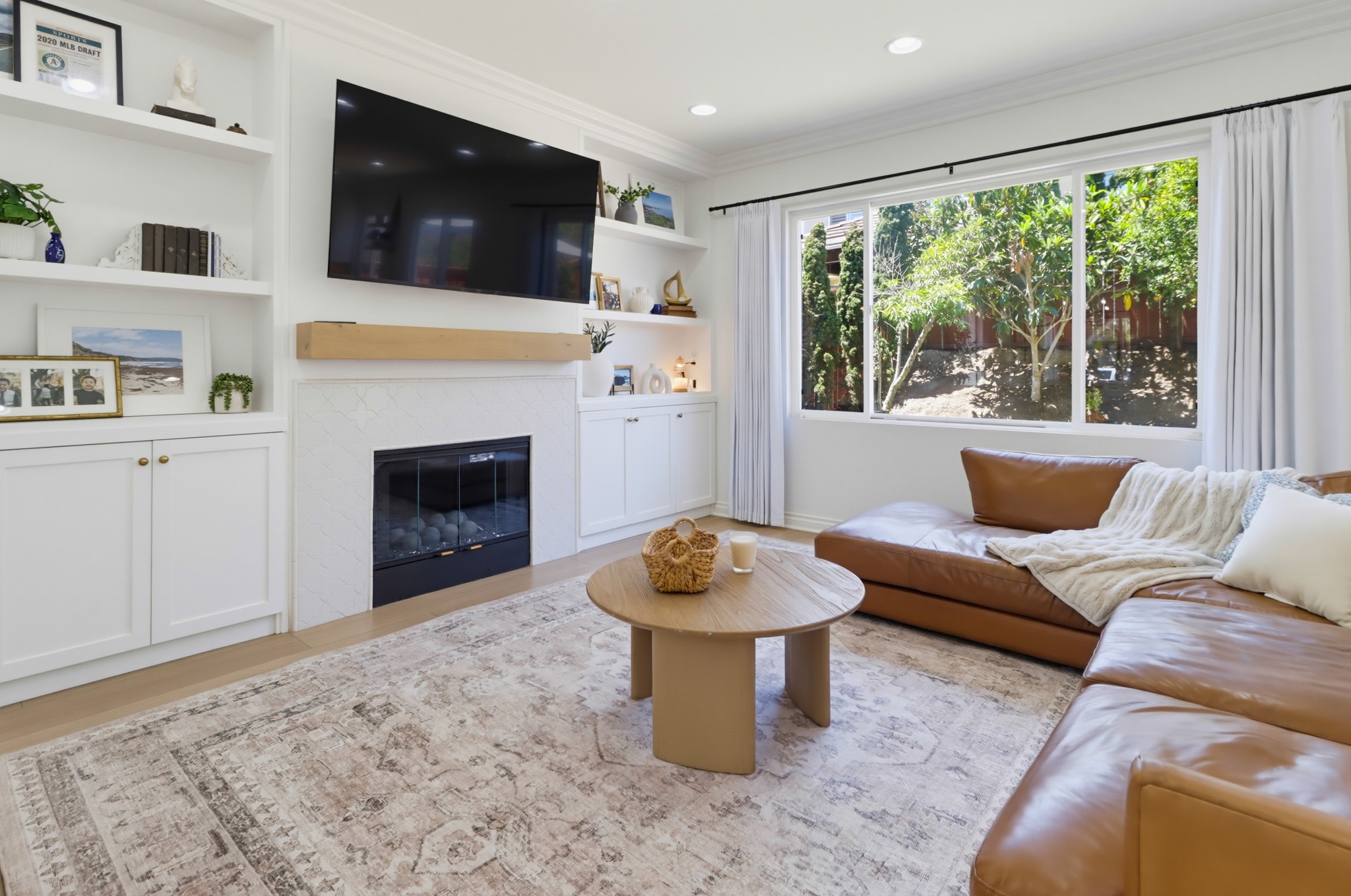 Virtual tour photo 17 of 80 for 1741 Valley Bend St