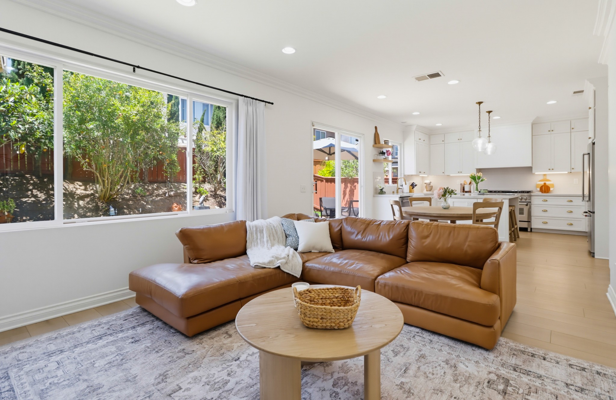Virtual tour photo 19 of 80 for 1741 Valley Bend St