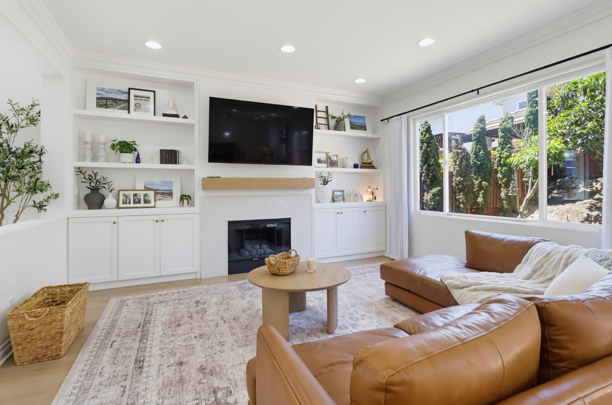 Virtual tour photo 22 of 80 for 1741 Valley Bend St