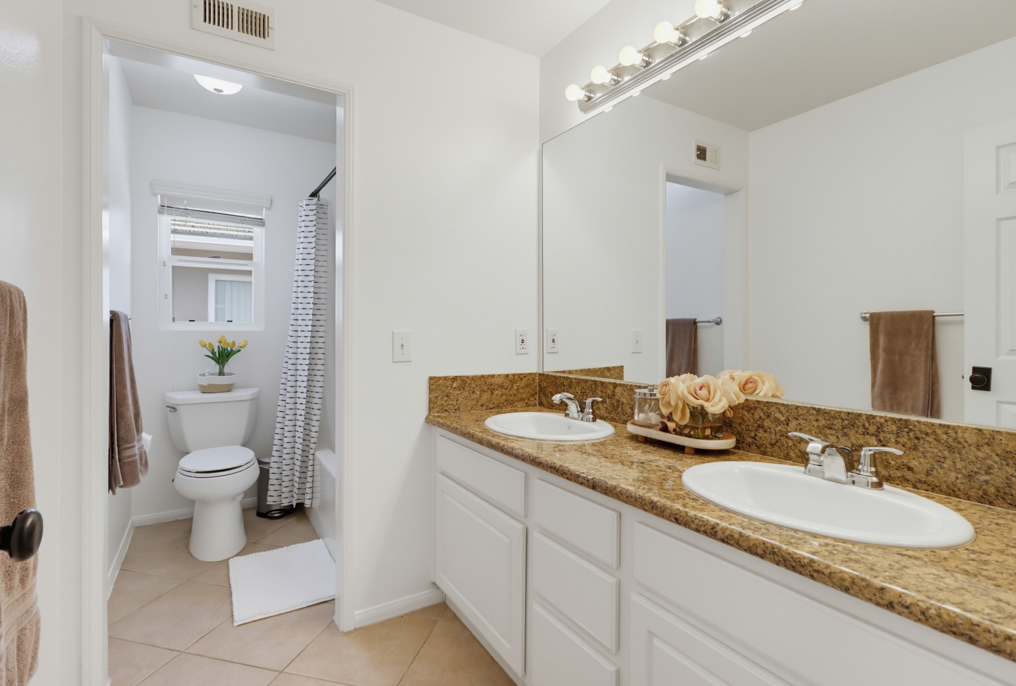 Virtual tour photo 64 of 80 for 1741 Valley Bend St