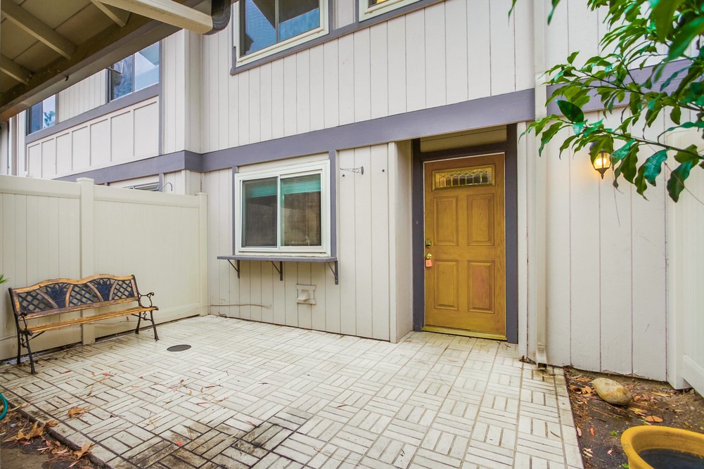 Virtual tour photo 8 of 42 for 17419 Caminito Caldo