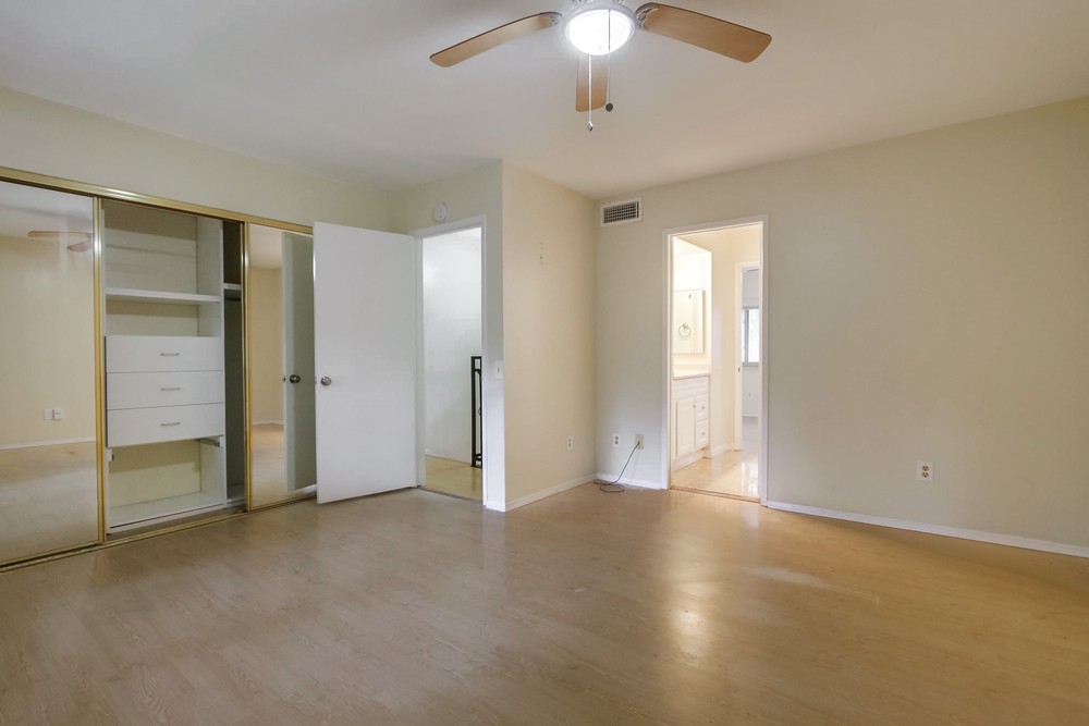 Virtual tour photo 32 of 42 for 17419 Caminito Caldo