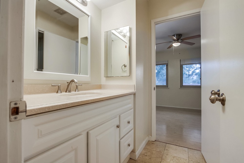 Virtual tour photo 34 of 42 for 17419 Caminito Caldo