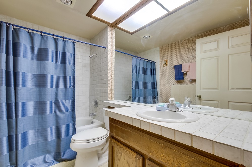 Virtual tour photo 15 of 26 for 17427 Ashburton Road