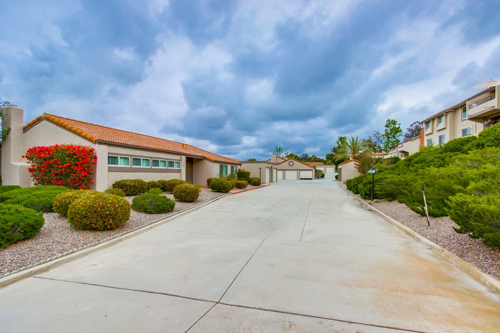 Virtual tour photo 1 of 41 for 17429 Plaza Dolores