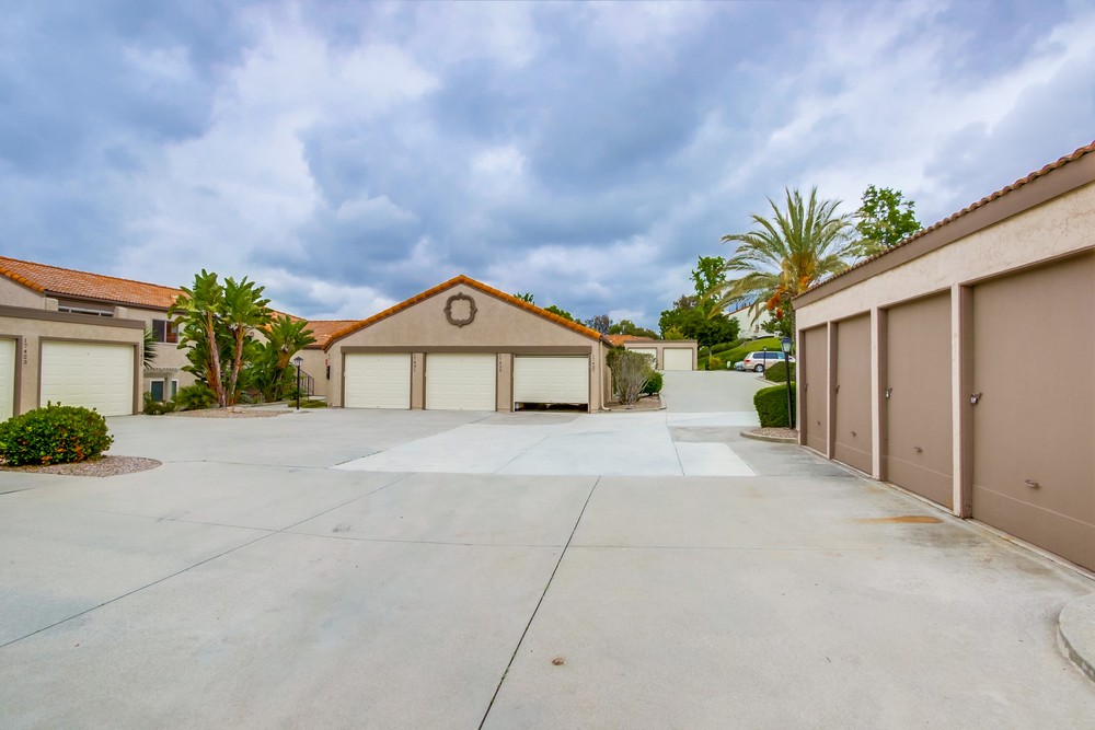 Virtual tour photo 3 of 41 for 17429 Plaza Dolores
