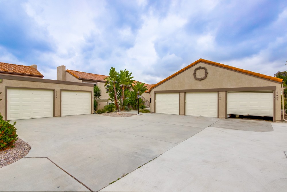 Virtual tour photo 4 of 41 for 17429 Plaza Dolores