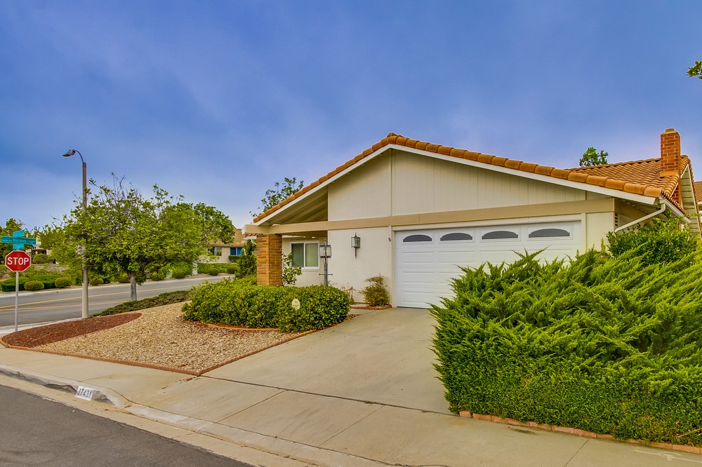 Virtual tour photo 3 of 42 for 17431 Plaza Sonrisada