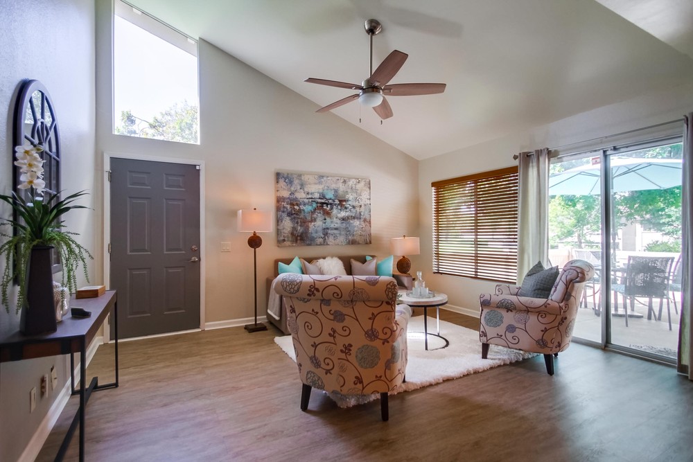 Virtual tour photo 7 of 42 for 17434 Caminito Canasto