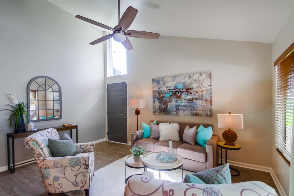 Virtual tour photo 9 of 42 for 17434 Caminito Canasto