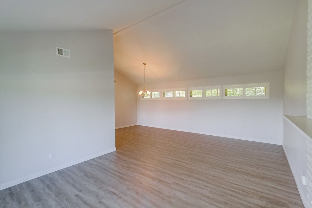 Virtual tour photo 10 of 35 for 17434 Plaza Dolores