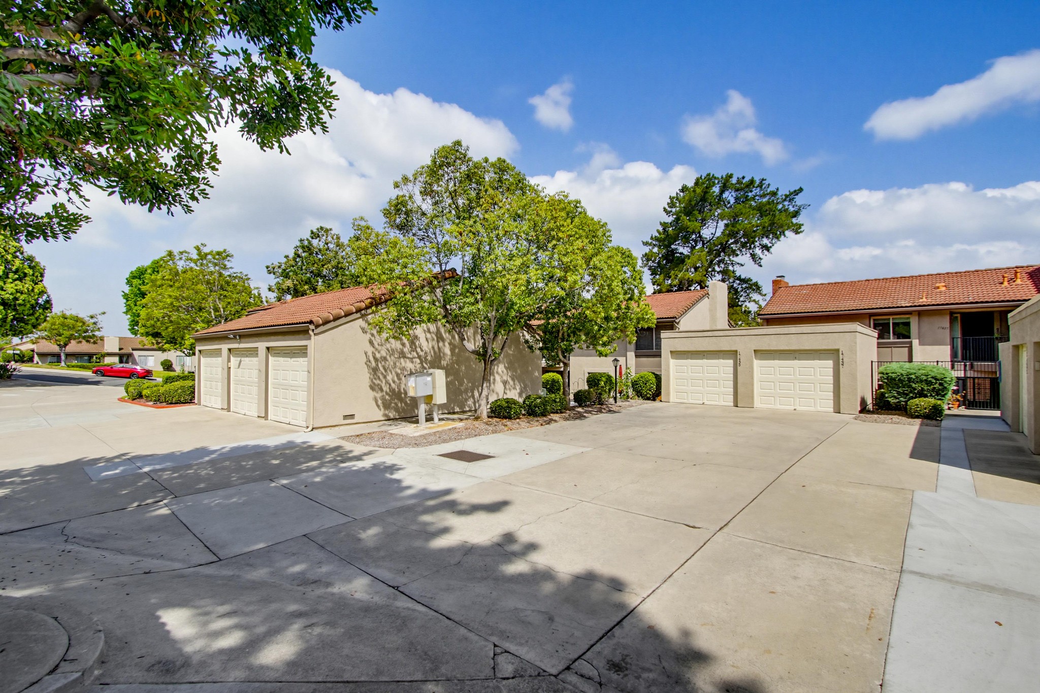Virtual tour photo 1 of 99 for 17439 Plaza Otonal