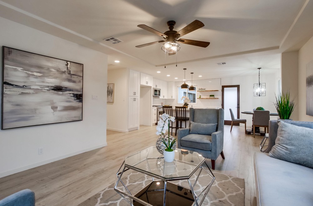 Virtual tour photo 14 of 50 for 1744 Catalina Blvd