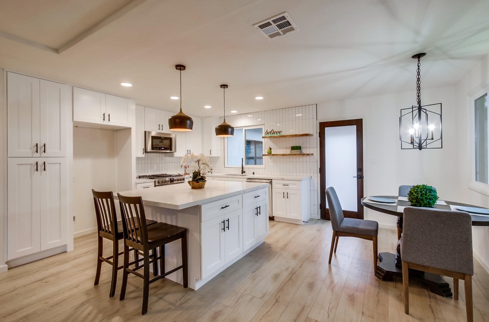Virtual tour photo 18 of 50 for 1744 Catalina Blvd