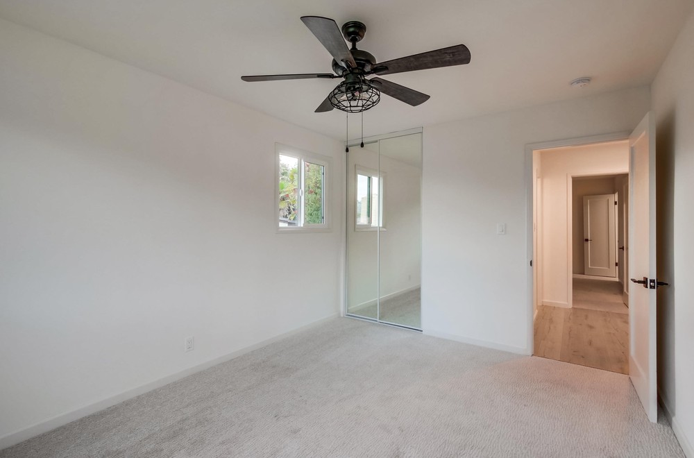 Virtual tour photo 36 of 50 for 1744 Catalina Blvd