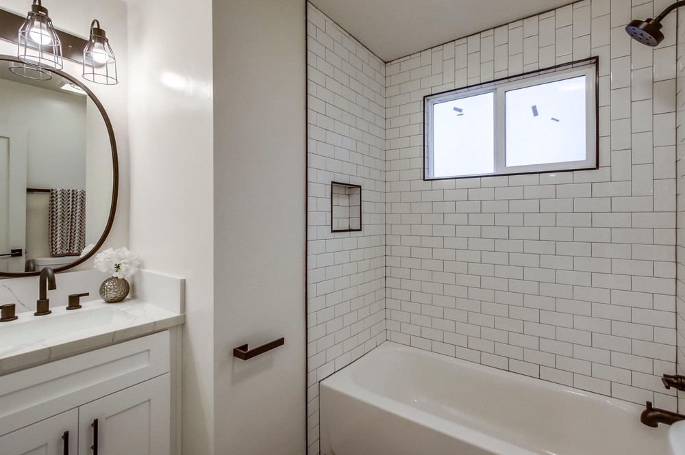 Virtual tour photo 39 of 50 for 1744 Catalina Blvd