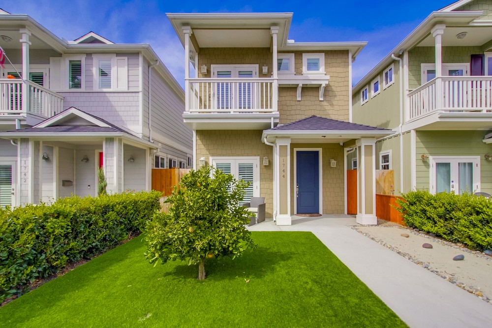 Virtual tour photo 5 of 54 for 1744 Thomas Ave
