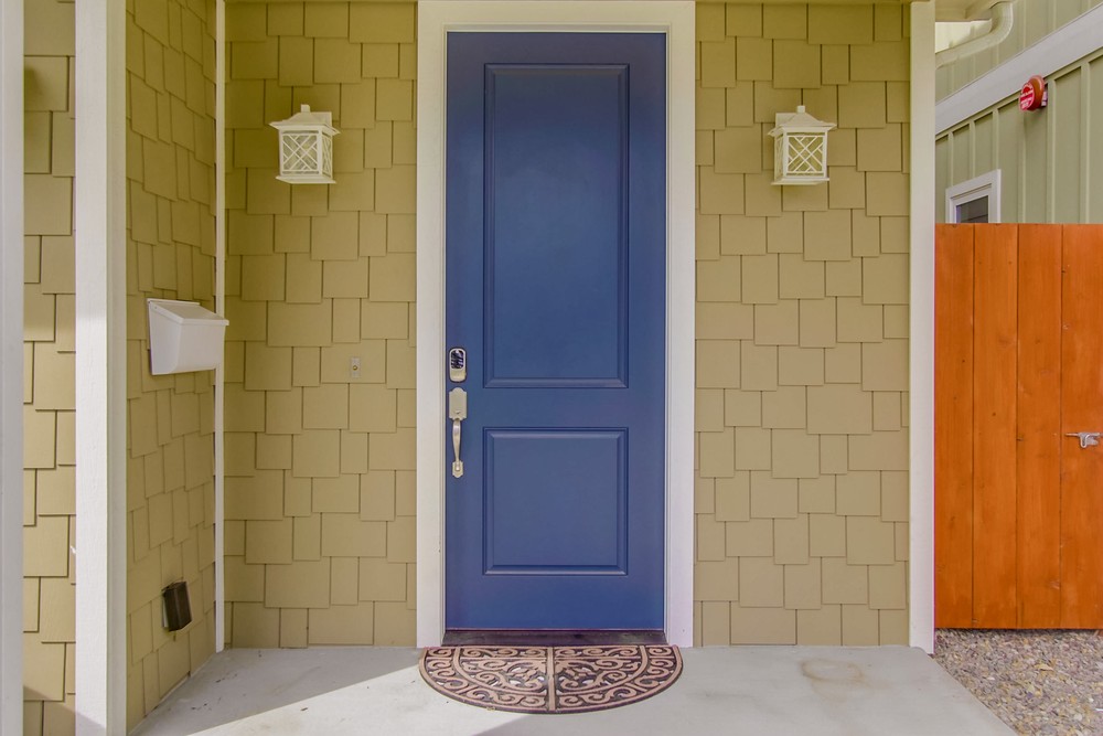 Virtual tour photo 8 of 54 for 1744 Thomas Ave
