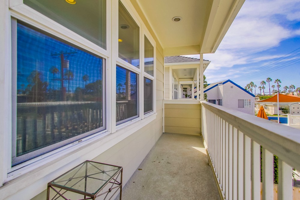 Virtual tour photo 35 of 54 for 1744 Thomas Ave