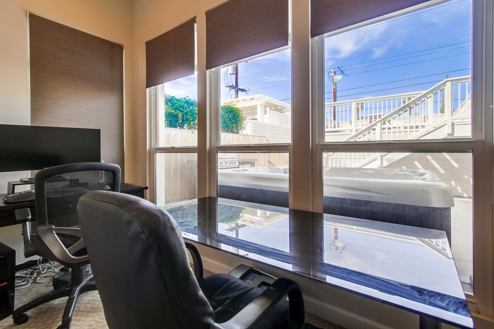 Virtual tour photo 38 of 54 for 1744 Thomas Ave