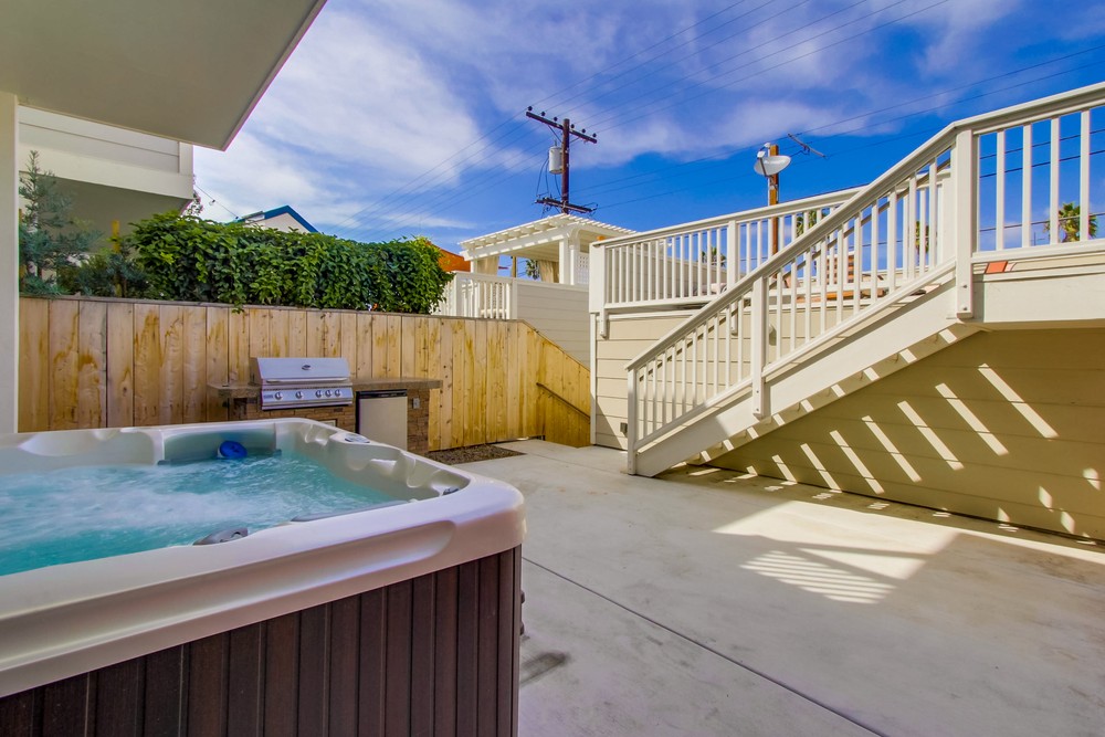 Virtual tour photo 52 of 54 for 1744 Thomas Ave