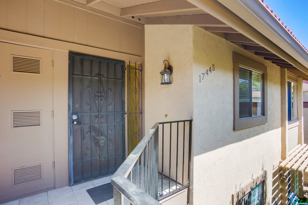 Virtual tour photo 5 of 43 for 17445 Plaza Dolores