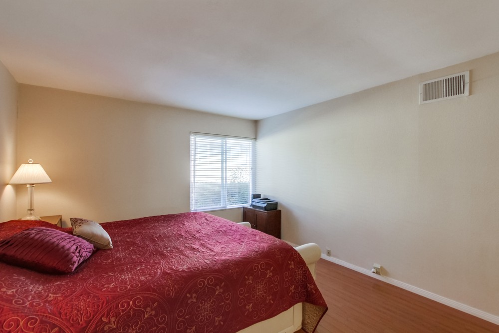 Virtual tour photo 15 of 30 for 17476 Fairlie Rd