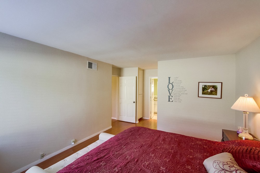 Virtual tour photo 17 of 30 for 17476 Fairlie Rd