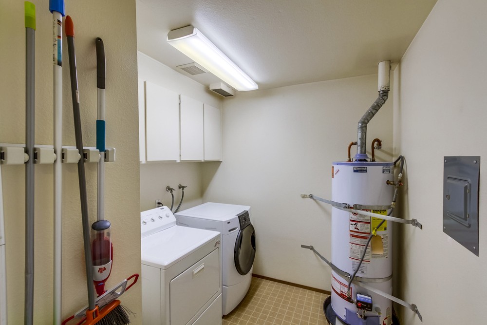 Virtual tour photo 23 of 30 for 17476 Fairlie Rd