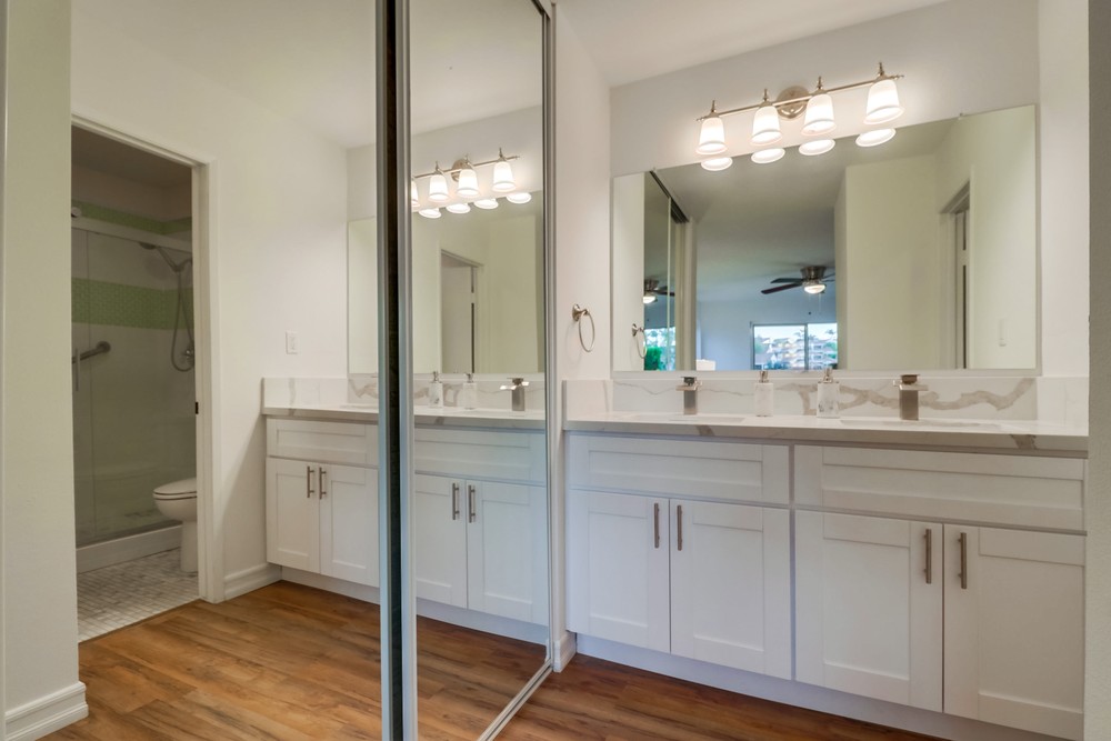 Virtual tour photo 33 of 58 for 17484 Plaza Del Curtidor UNIT 177